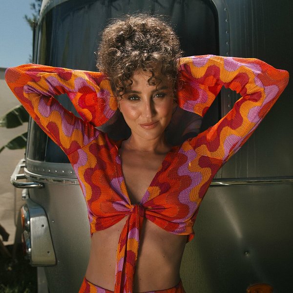 Bengü Beker, Müzikleri, Şarkıları, Mp3, Flac, Albüm, indir