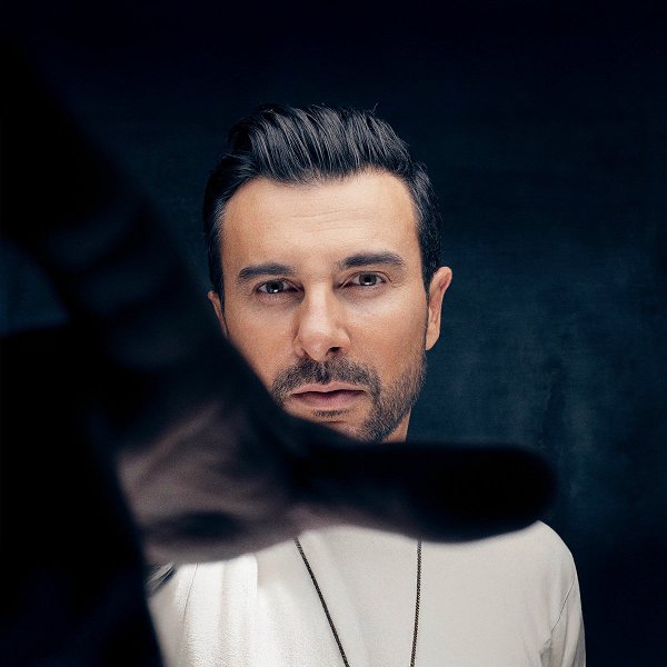 Gökhan Tepe 2025 Derde Aşık Olmuşuz (Single)