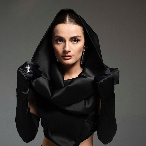 Ebru Akarsu 2026 Mp3 indir Çare Sensin (Single)