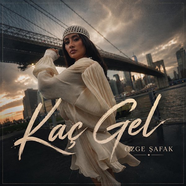 Özge Şafak - Kaç Gel (EP)