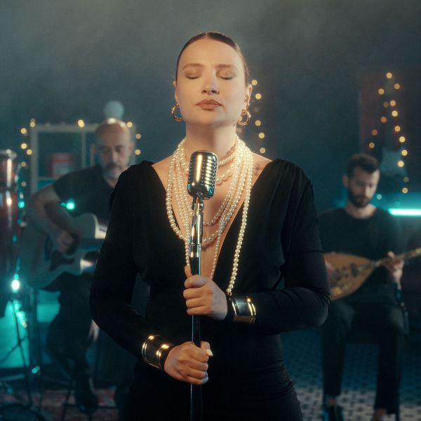 Irmak Arıcı 2025 Mp3 indir Aynadaki Benliğim (EP)